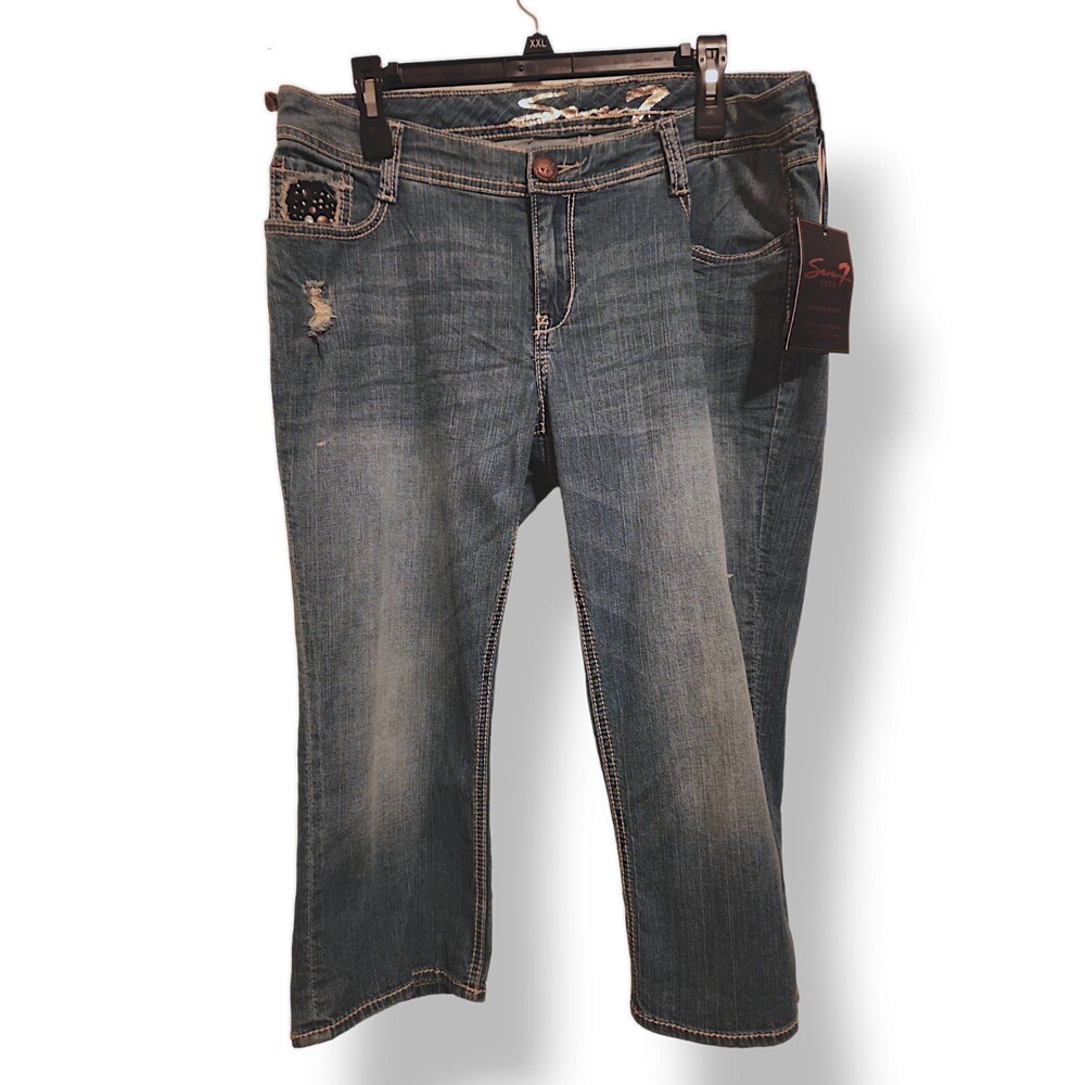 Seven7 Luxe Embellished Cowgirl Capri Jeans Size 16 NWTs